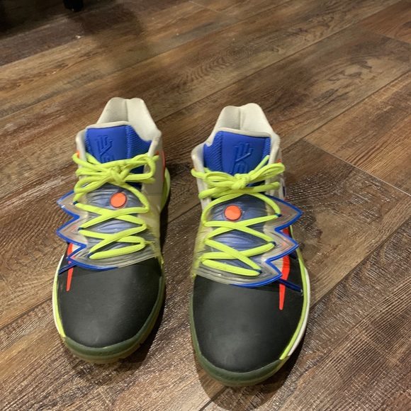 Kyrie 5 rokit shoes brand new - Picture 2 of 4